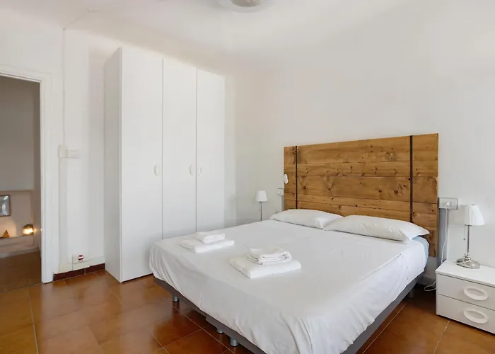 Semesterbostad La Ca Bela *