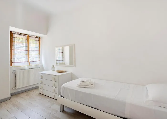 Semesterbostad La Ca Bela *